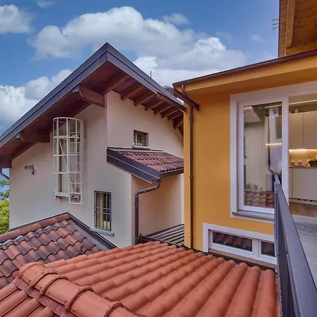 Apartment Rooftop