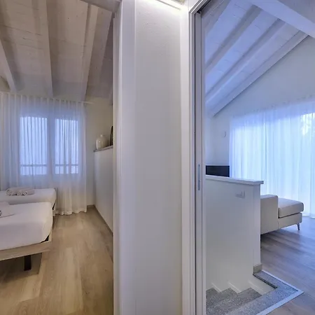 Rooftop Apartment *
